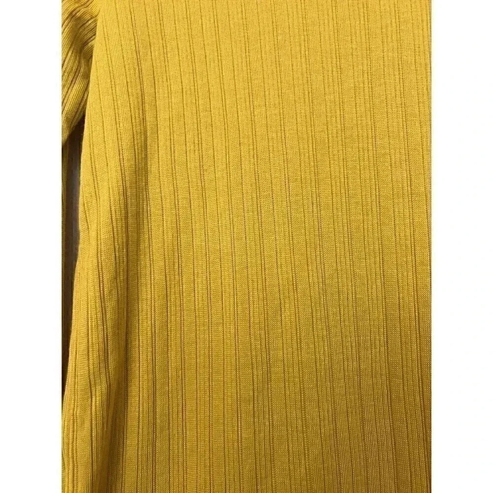 J Crew Turtleneck Long Sleeve Top Womens Size S Yellow Blouse NWT - Picture 3 of 9